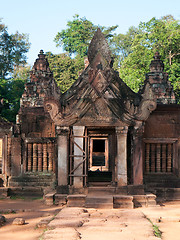 Image showing Entrance of the Banteay Srei Temple in Cambodia