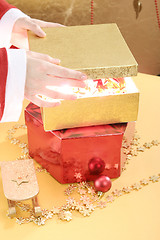 Image showing Christmas present