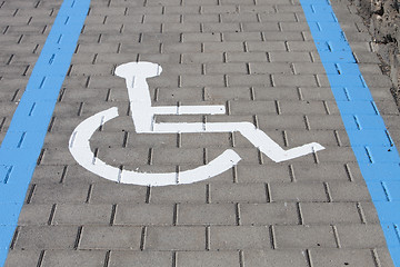 Image showing Wheelchair lane