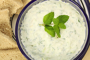 Image showing Tzatziki from above