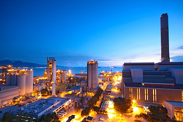 Image showing coal power station and night blue sky 