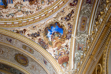 Image showing Ceiling decoration in the main Hall - Dolma Bahche