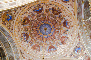 Image showing Ceiling decoration in the main Hall - Dolma Bahche
