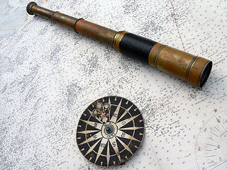 Image showing Binocular and compass