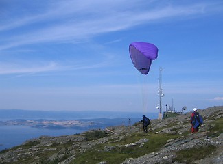 Image showing Paragliding