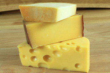 Image showing Hard cheese