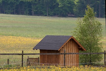 Image showing  Cabin and grassland