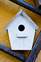 Image showing Bird house