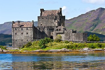 Image showing Eilean Donan Castle