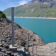 Image showing Dam water level measurement