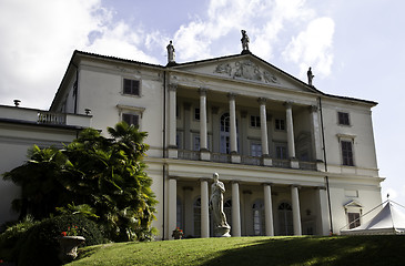 Image showing Italian Villa