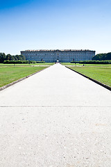 Image showing Royal palace gardens