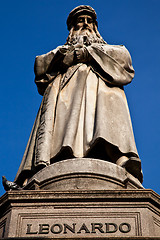 Image showing Milan - Italy: Leonardo Da Vinci statue