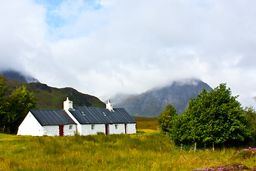 Image showing Scottisch cottage