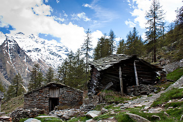 Image showing Alpine old house