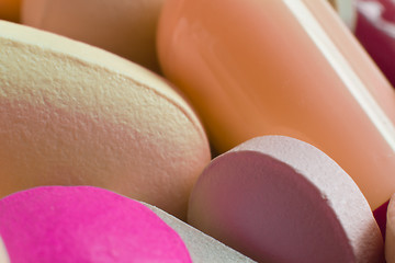 Image showing various pills