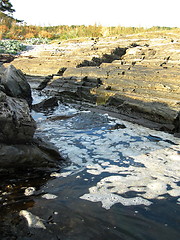 Image showing rocks and water