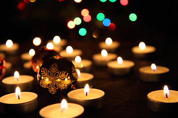 Image showing candles and the christmas tree