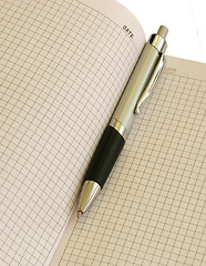 Image showing pen in a notepad