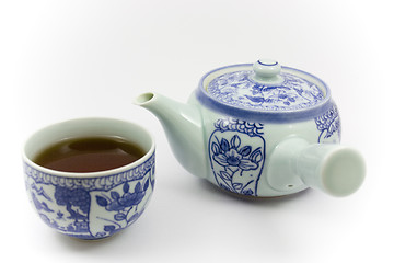 Image showing Chinese teapot and cup