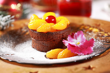 Image showing Chocolate Cup Cake for Christmas