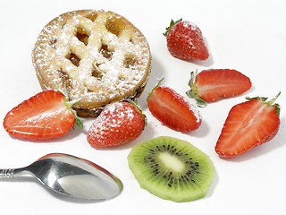 Image showing Apricot pie with strawberries