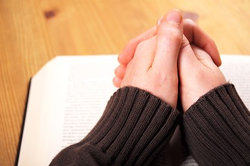 Image showing pray