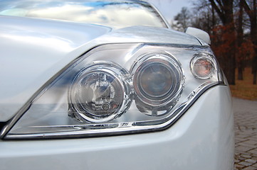 Image showing headlight of a car