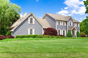 Image showing Maryland Single Family Home Colonial Georgian Lawn