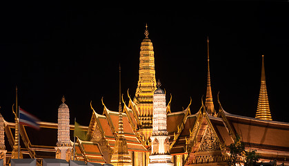 Image showing Wat Phra Kaew in Bangkok at night