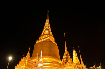 Image showing Wat Phra Kaew in Bangkok at night