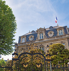 Image showing Palace on the Champs-Elysées in Paris 