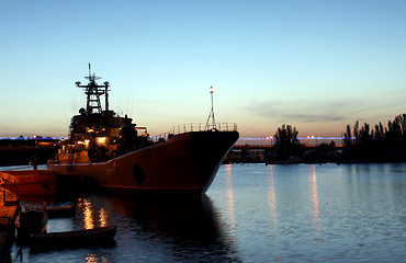 Image showing warship 