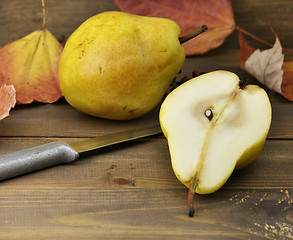 Image showing Yellow Pears