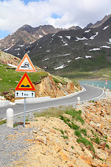 Image showing Dangerous road