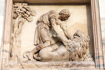 Image showing Samson killing the lion