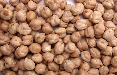 Image showing Dry raw organic chickpeas