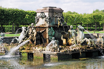 Image showing Peterhof. Fountains.