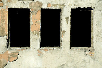 Image showing Very old building windows