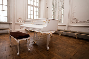 Image showing white grand piano