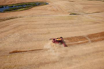 Image showing Combine Harvest