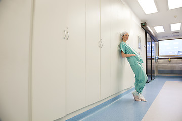 Image showing Young woman doctor in corridor