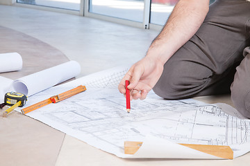 Image showing Man holding pencil