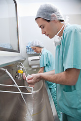 Image showing Doctors washing hands