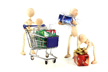 Image showing Family Christmas shopping