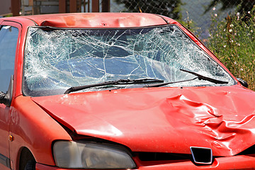 Image showing Broken windscreen