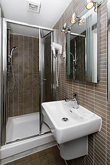 Image showing Small bathroom