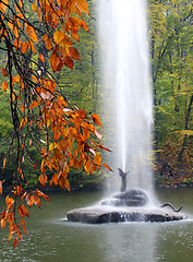 Image showing fountain in an autumnal park