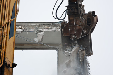 Image showing Demolition of flats