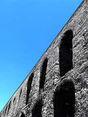 Image showing Roman aqueduct angle